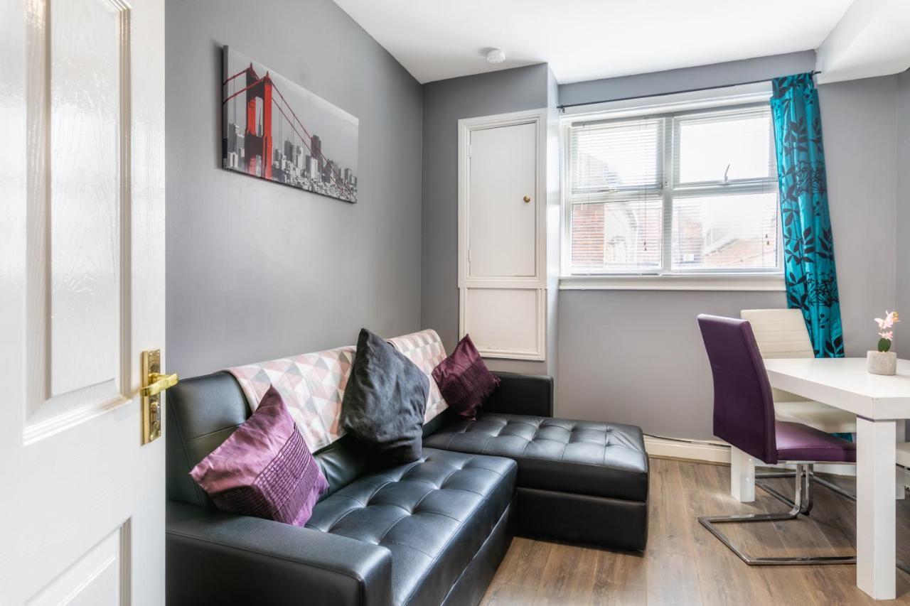 Sunderland City Centre Apartments Free Parking And Wi-Fi Exteriör bild