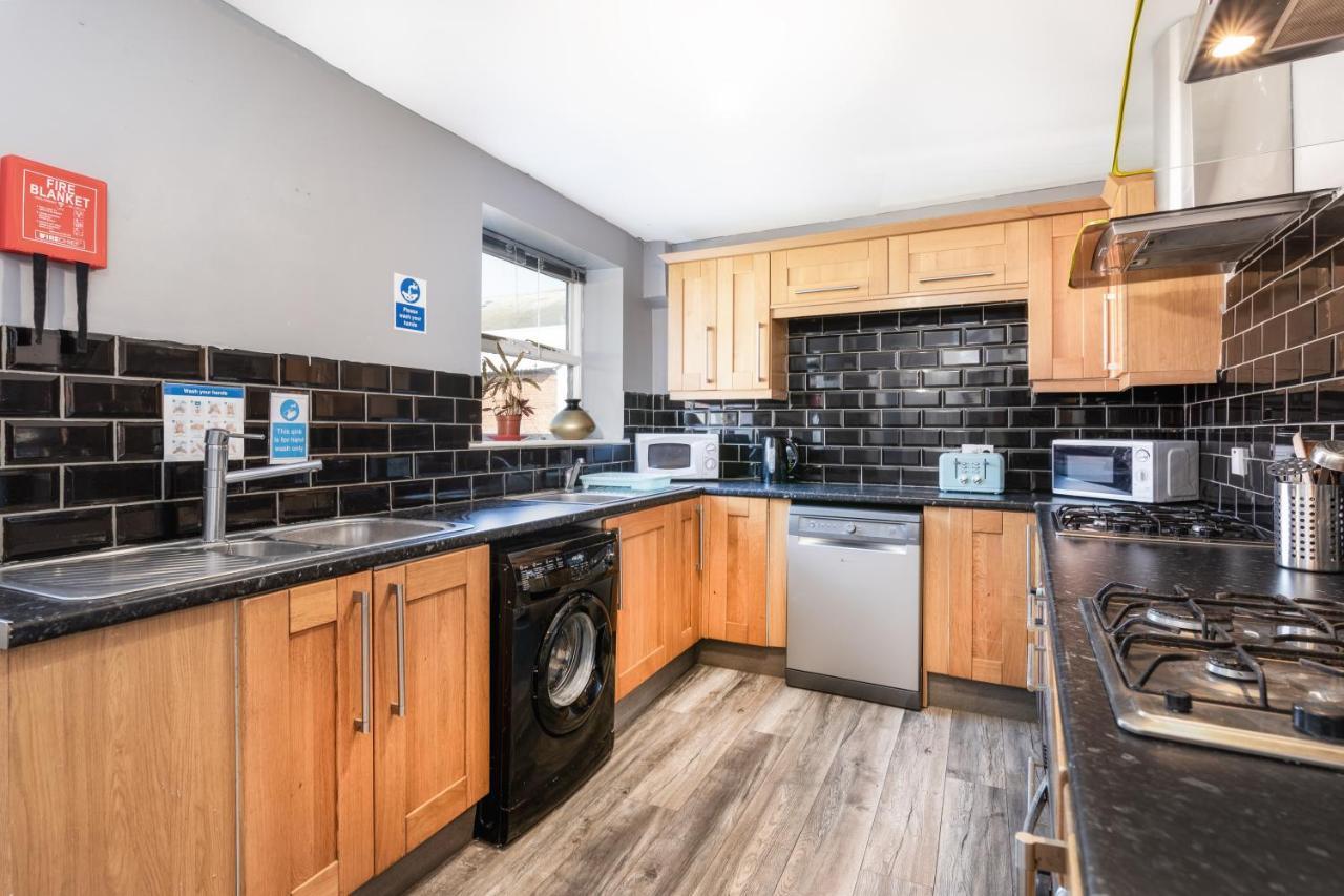 Sunderland City Centre Apartments Free Parking And Wi-Fi Exteriör bild